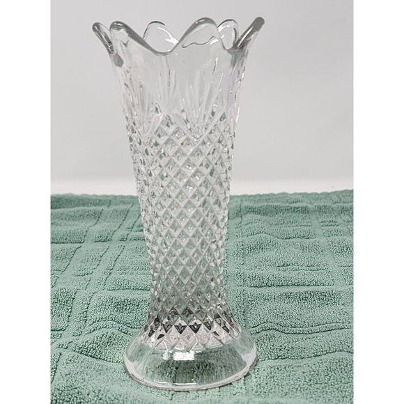 Vintage Bud‎ Vase Flower Diamond Cut Design Clear Glass - Picture 4 of 9